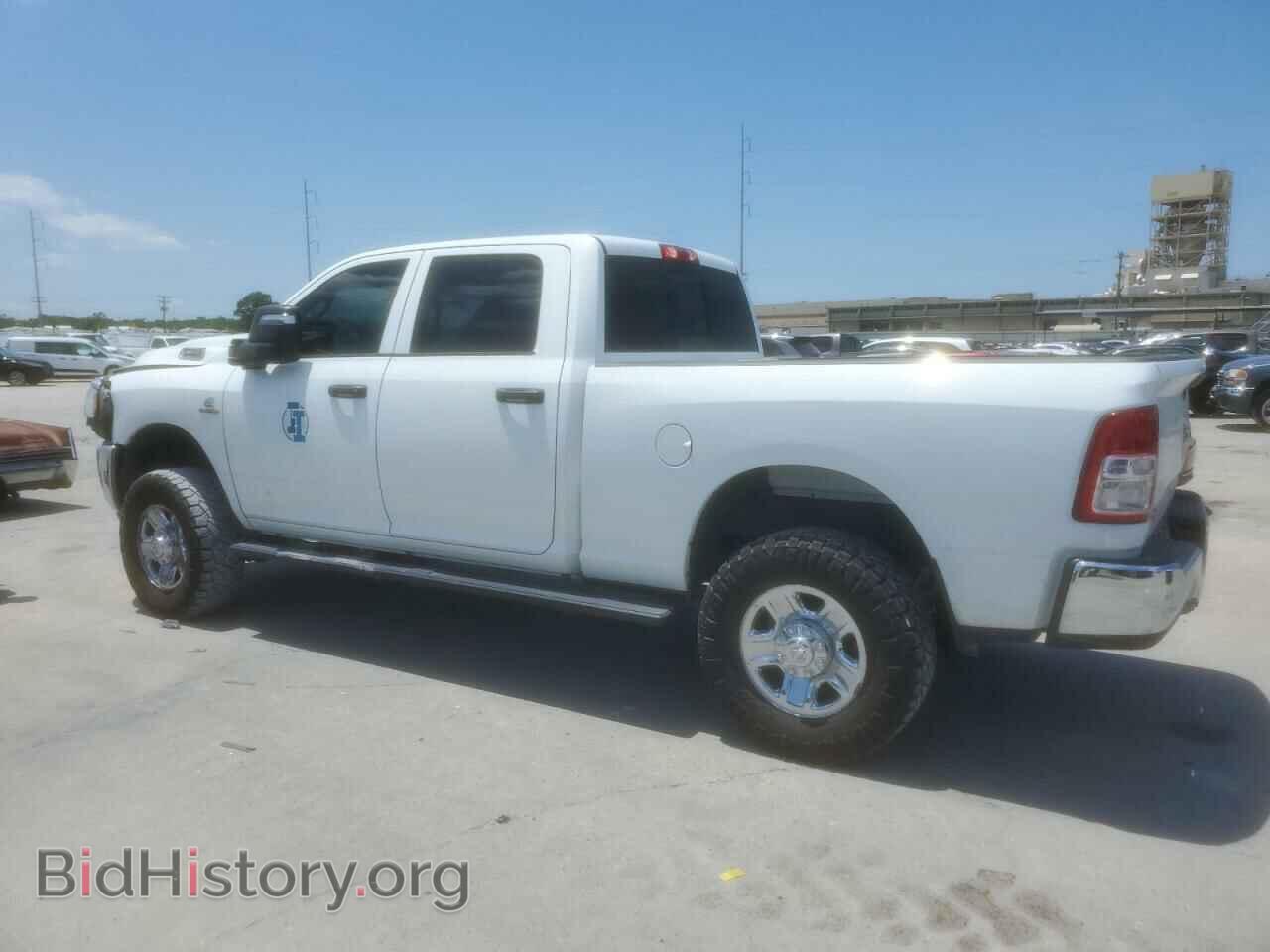 2023 RAM 2500 - VIN: 3C6UR5CL3PG636676 - Photo 2