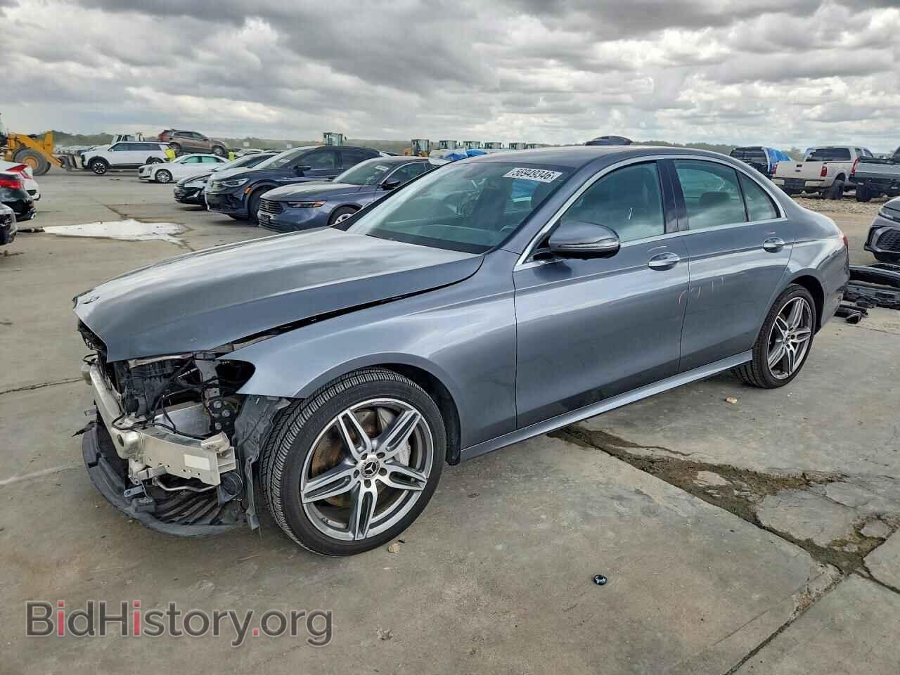 Photo WDDZF4JB2JA339132 - MERCEDES-BENZ E-CLASS 2018