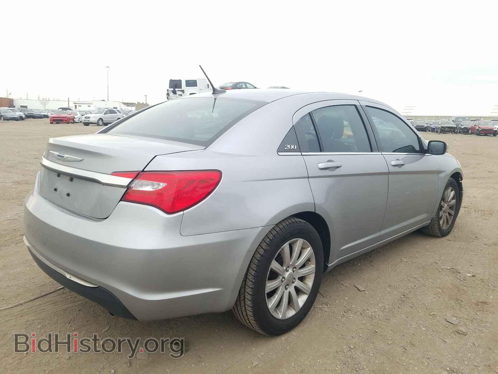 2013 CHRYSLER 200 - VIN: 1C3CCBBB7DN538769 - Фото 4