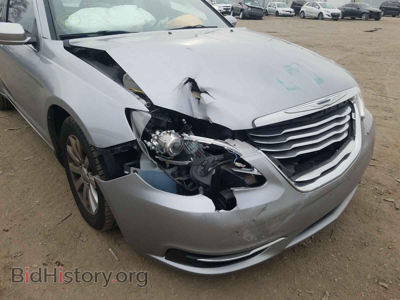 2013 CHRYSLER 200 - VIN: 1C3CCBBB7DN538769 - Фото 9