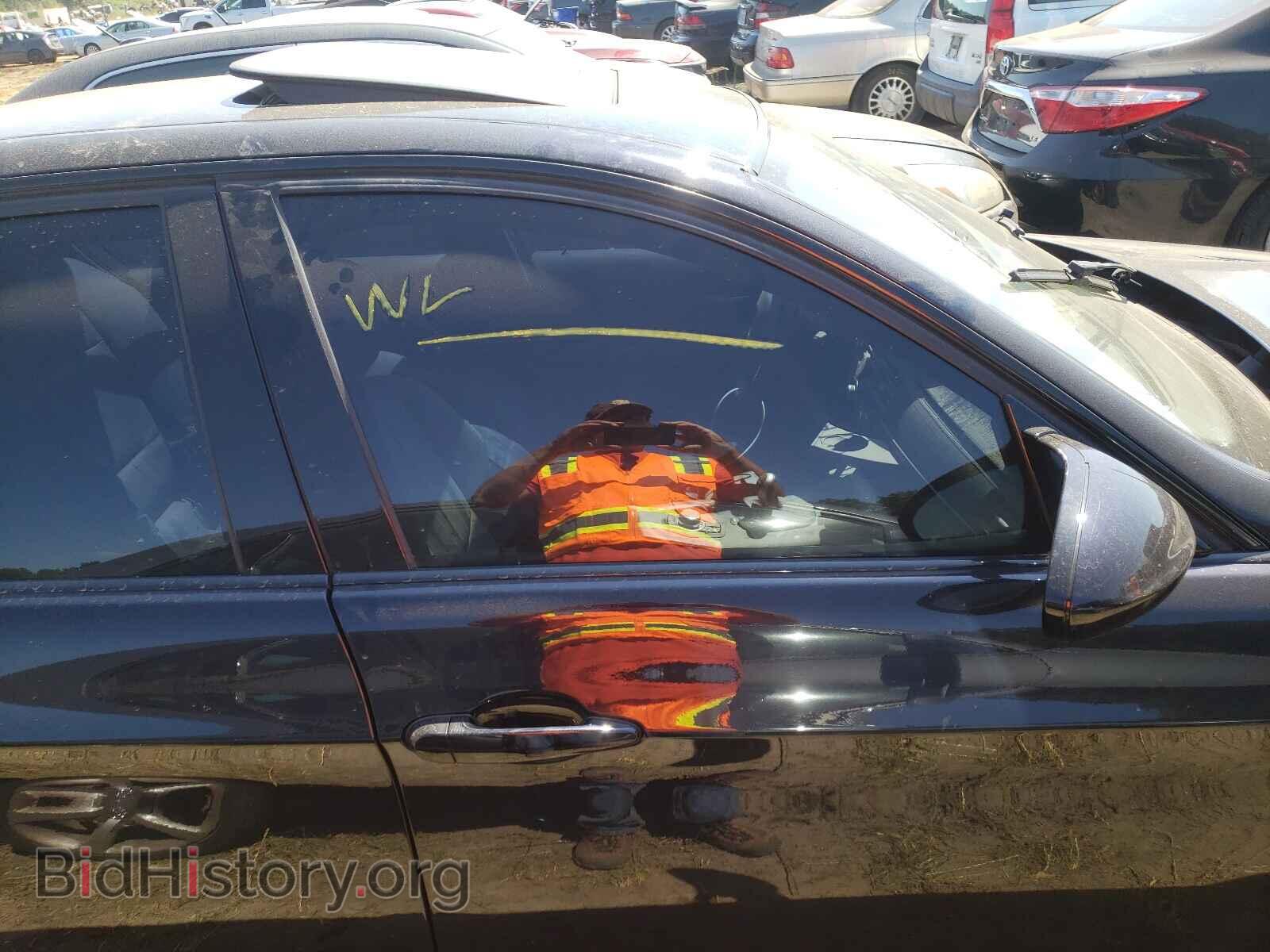 2011 BMW M3 - VIN: WBSPM9C58BE202646 - Фото 9
