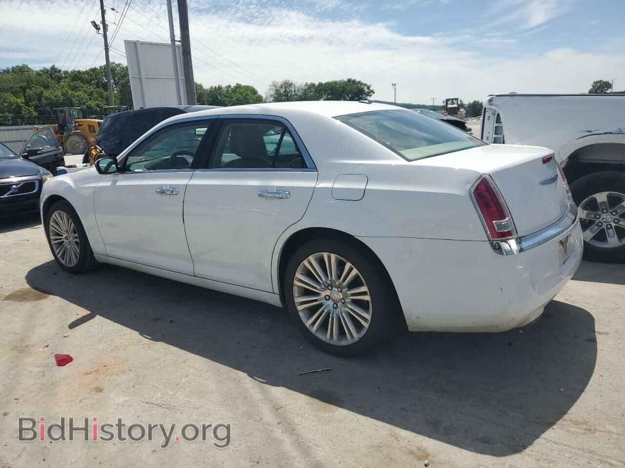 2012 CHRYSLER 300 - VIN: 2C3CCACG8CH200583 - Фото 2