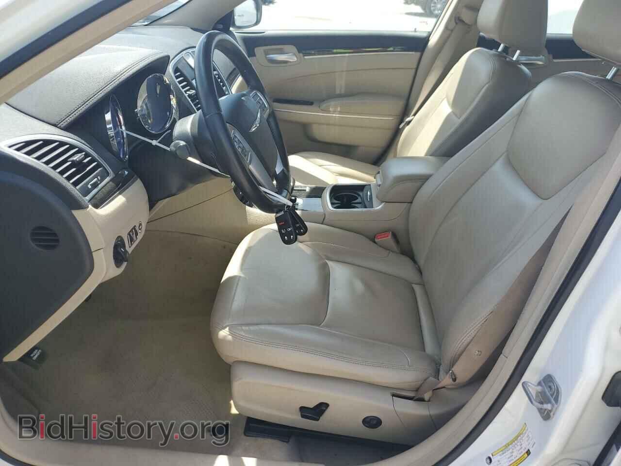 2012 CHRYSLER 300 - VIN: 2C3CCACG8CH200583 - Фото 7