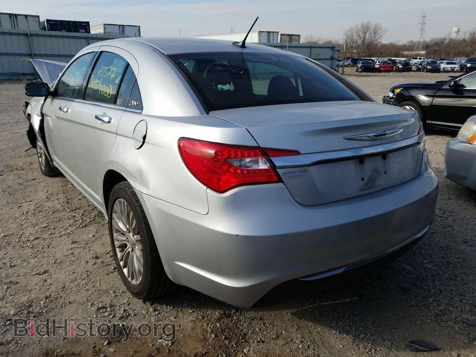 2011 CHRYSLER 200 - VIN: 1C3BC2FBXBN569419 - Photo 3