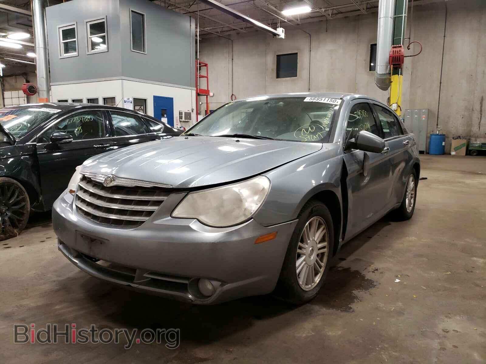 2008 CHRYSLER SEBRING - VIN: 1C3LC66JX8N215430 - Фото 2