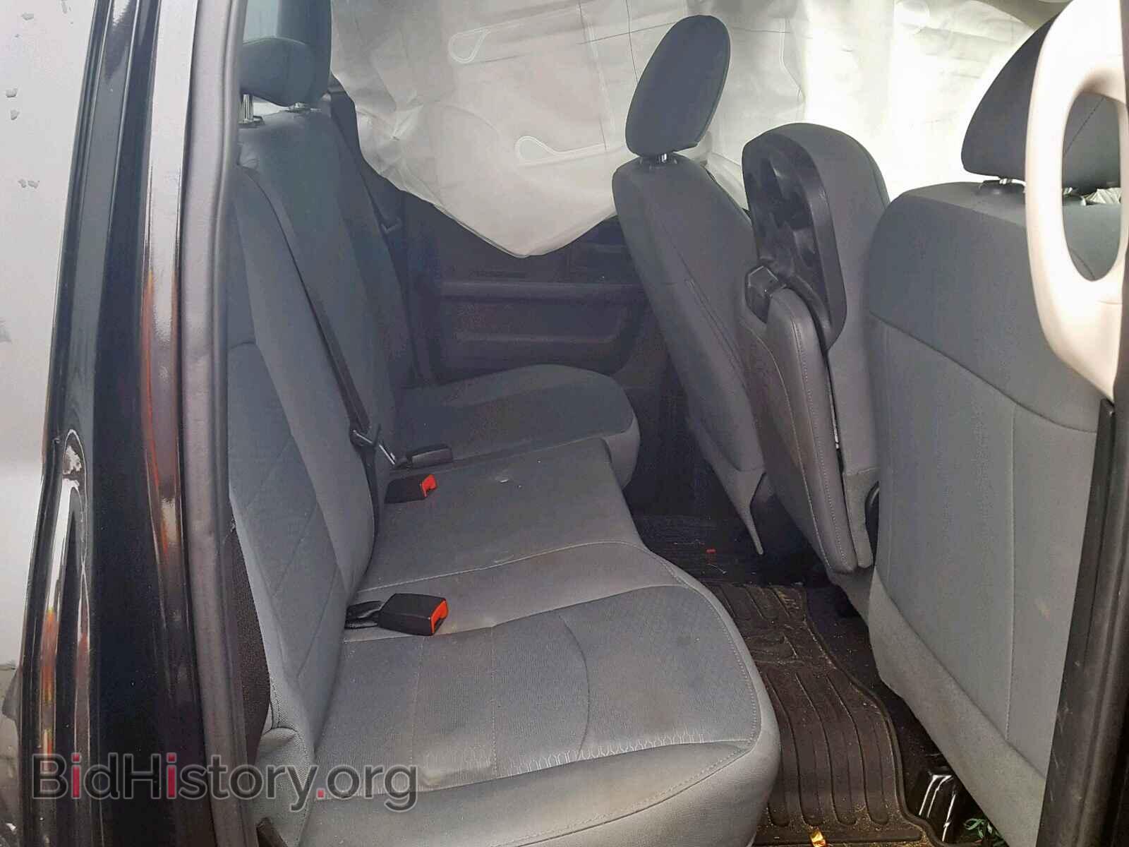 2017 RAM 1500 ST - VIN: 1C6RR7FT9HS768154 - Фото 6