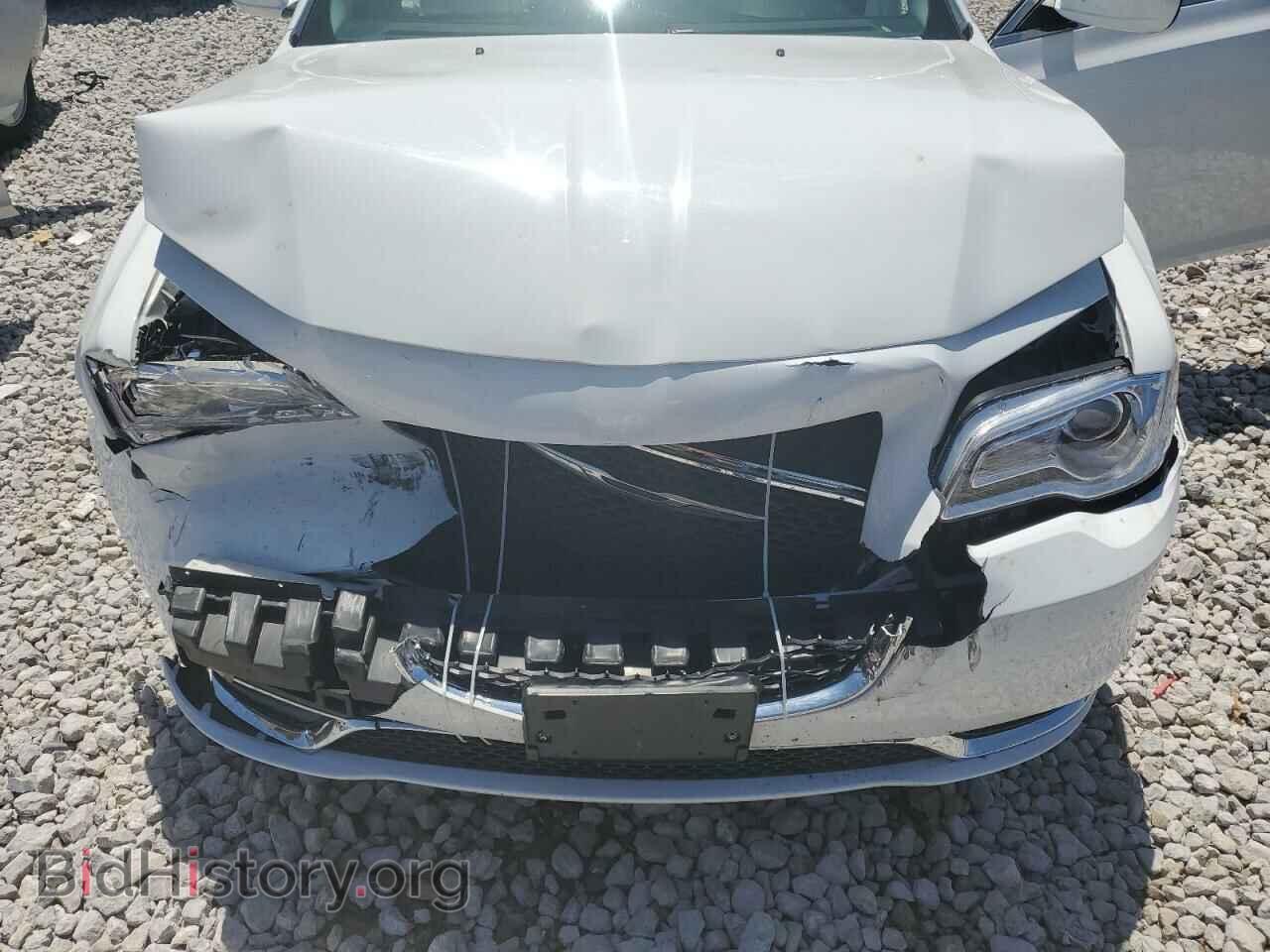 2017 CHRYSLER 300 - VIN: 2C3CCARG4HH514147 - Фото 11