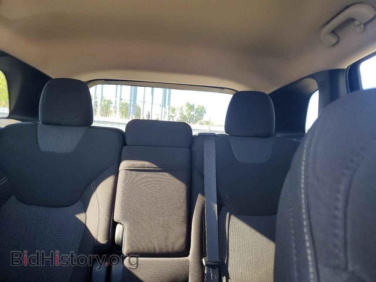 2016 JEEP CHEROKEE - VIN: 1C4PJMCB3GW112637 - Фото 10
