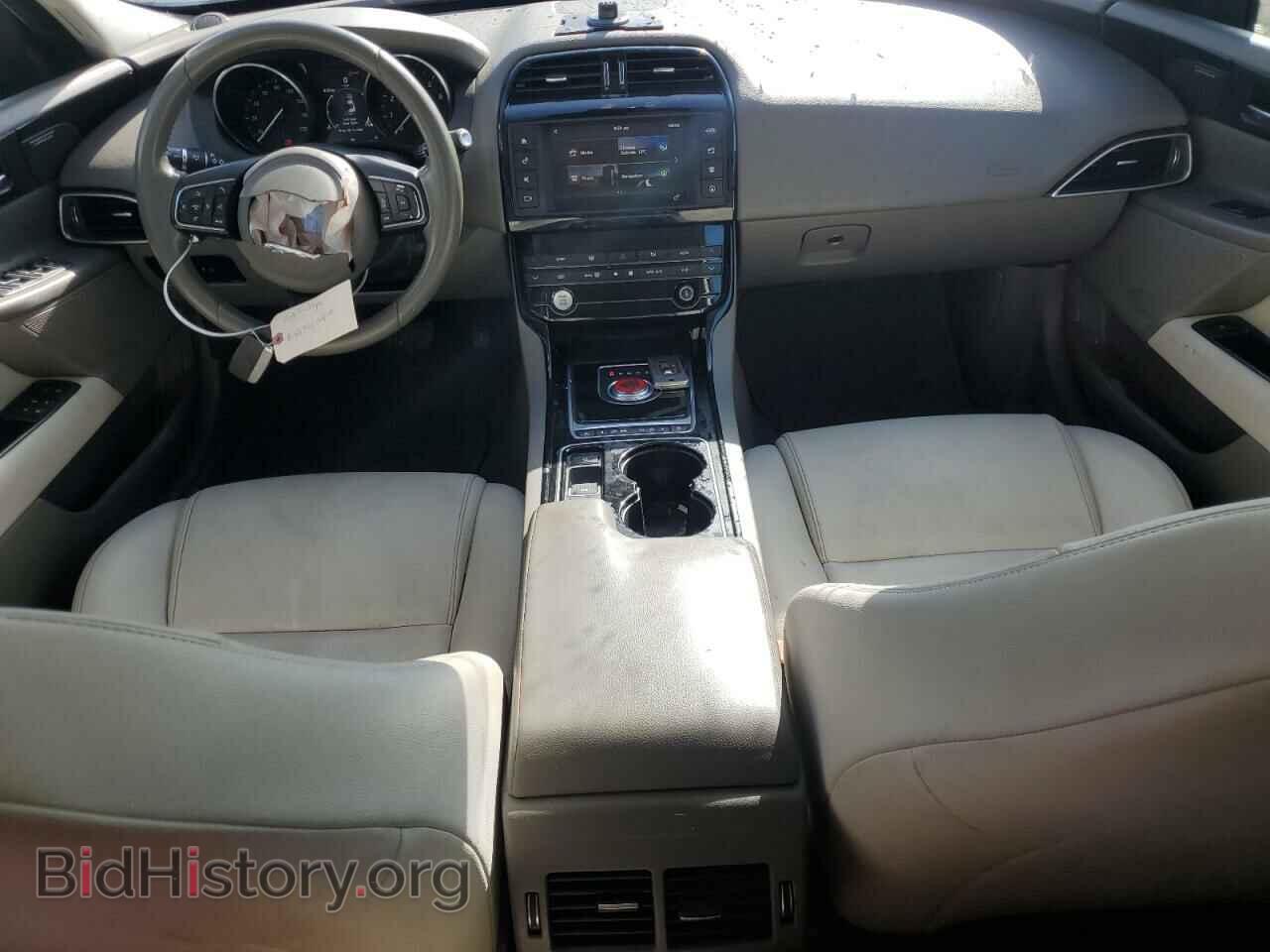 2017 JAGUAR XE - VIN: SAJAD4BV6HA965784 - Фото 8