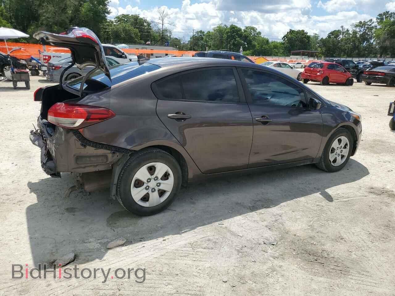 2017 KIA FORTE - VIN: 3KPFK4A75HE018357 - Фото 3