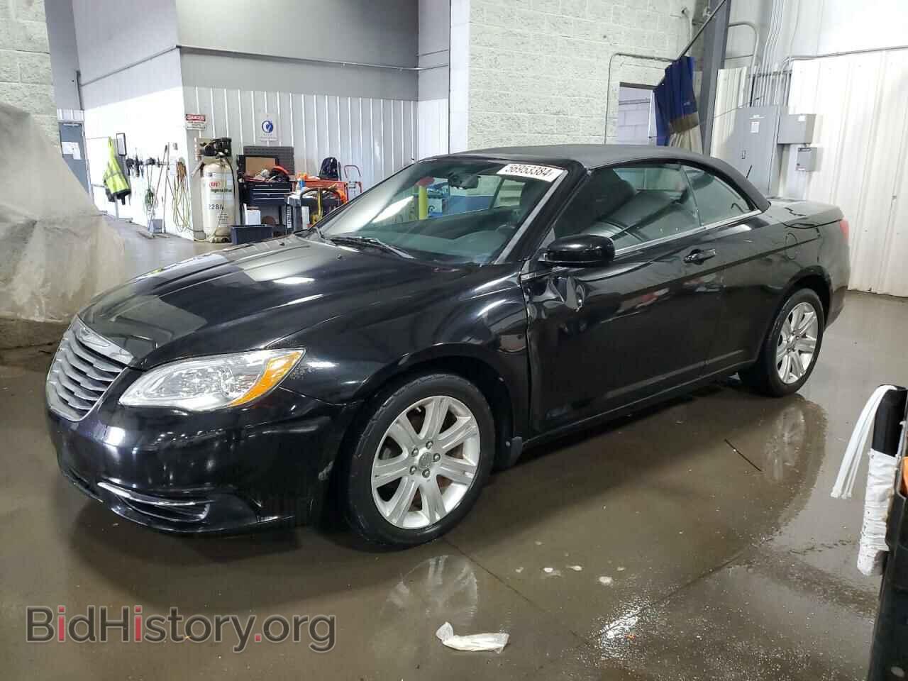 Photo 1C3BC2EGXBN620379 - CHRYSLER 200 2011