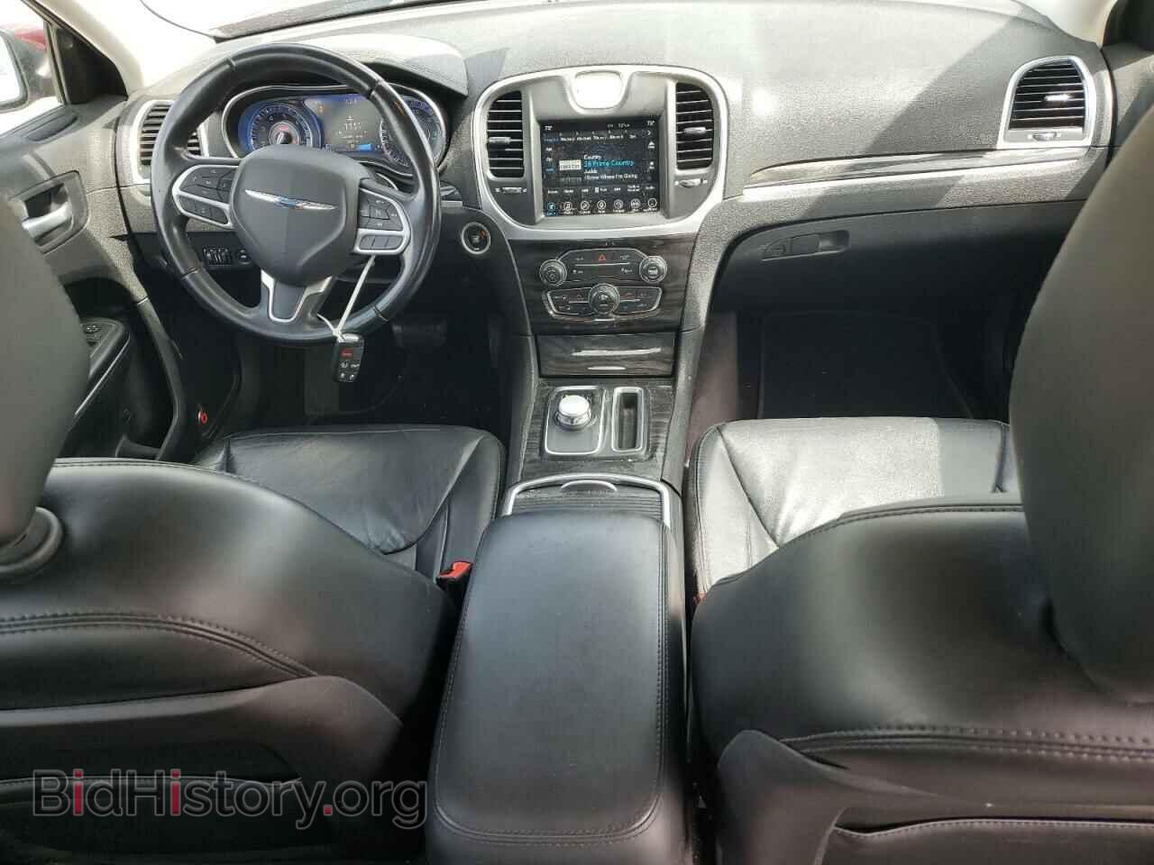 2017 CHRYSLER 300 - VIN: 2C3CCAAG3HH538788 - Фото 8
