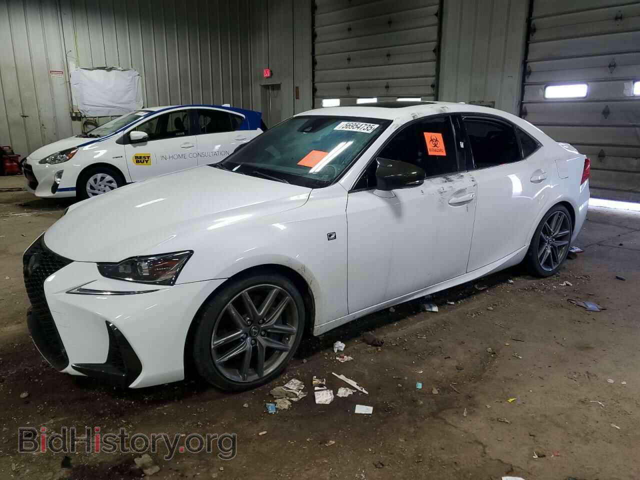 Photo JTHCE1D26H5013199 - LEXUS IS 2017