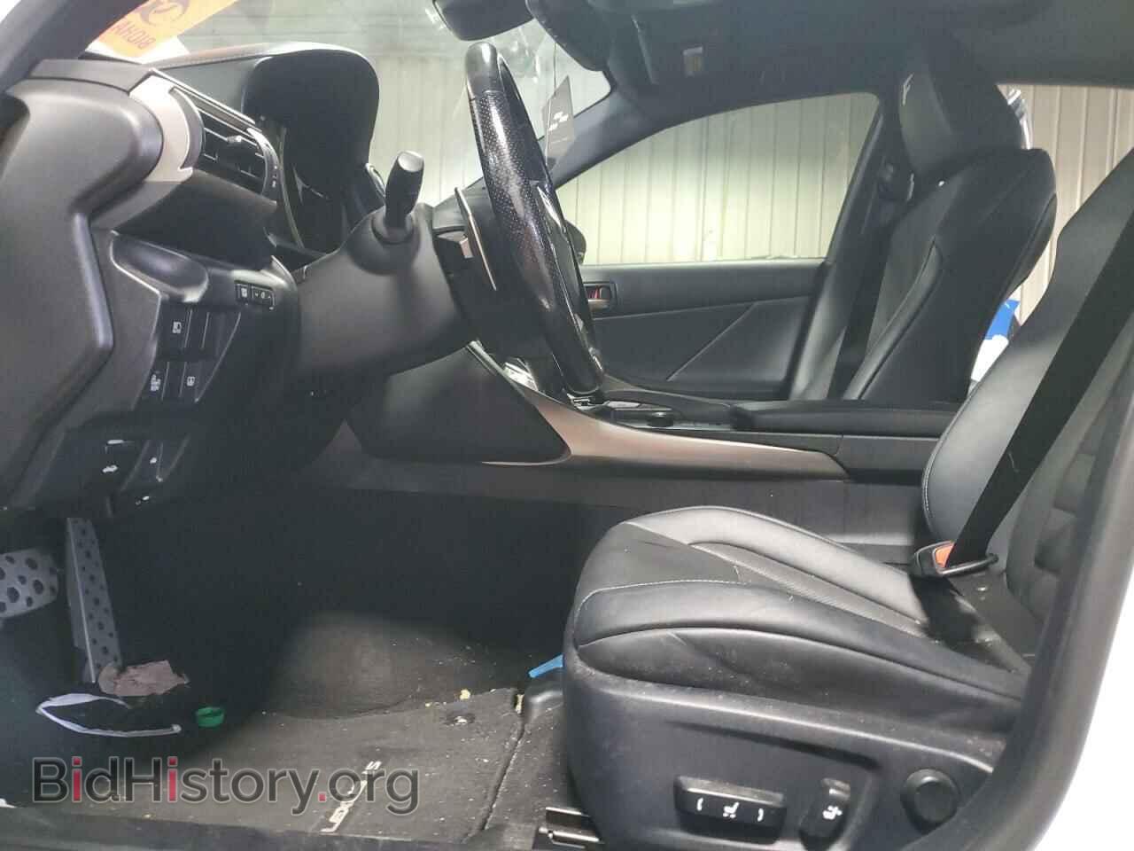 2017 LEXUS IS - VIN: JTHCE1D26H5013199 - Фото 7