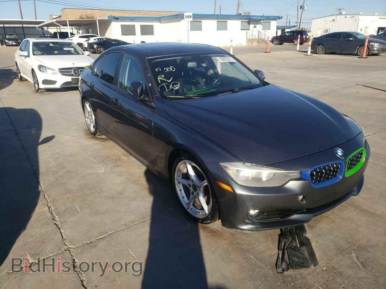 Photo WBA3C1C58DK103272 - BMW 3 SERIES 2013