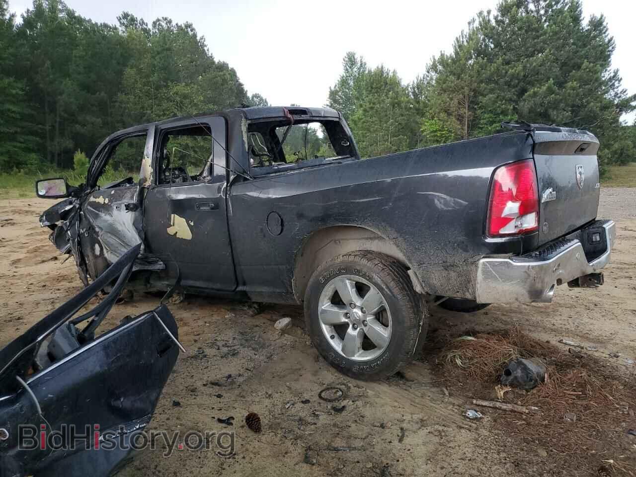 2017 RAM 1500 - VIN: 1C6RR7TT5HS844232 - Photo 2