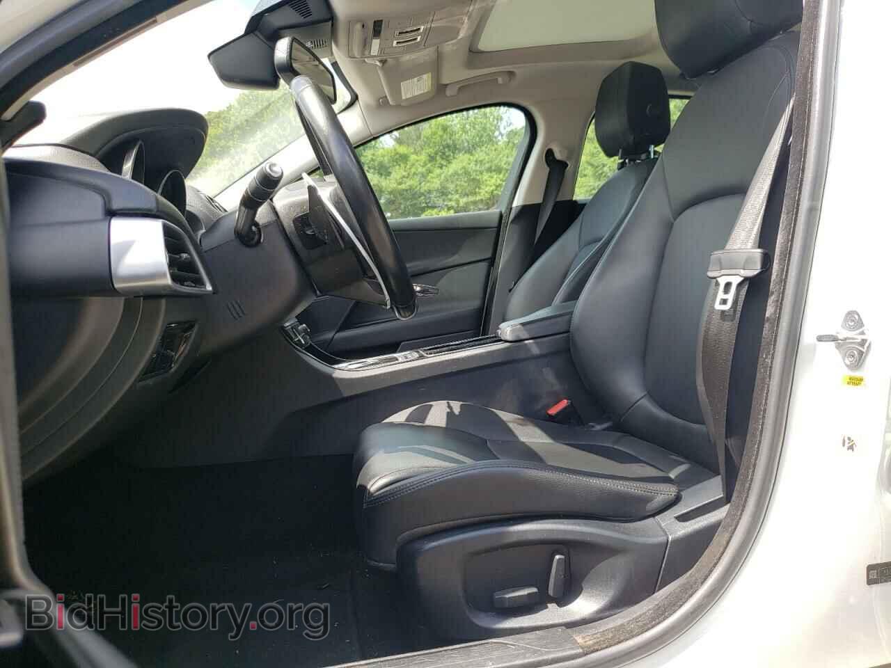 2017 JAGUAR XE - VIN: SAJAR4BG4HA978696 - Фото 7