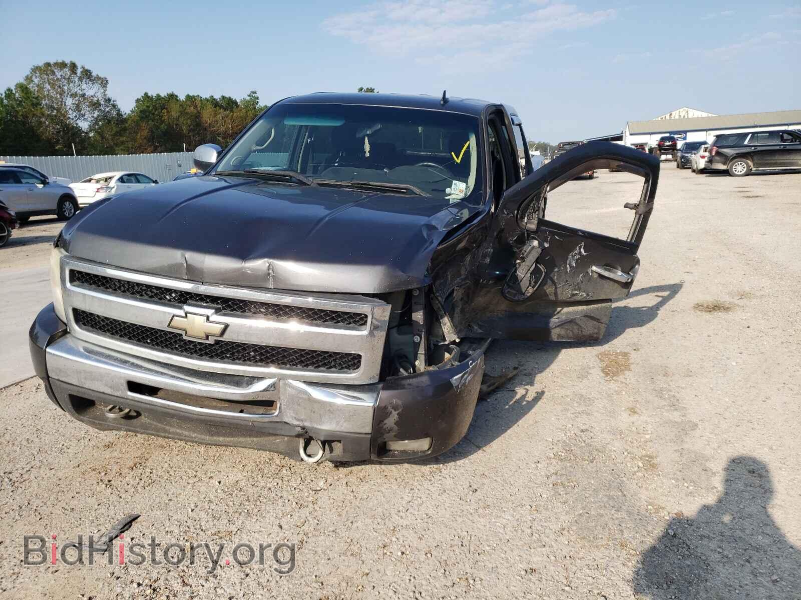 2011 CHEVROLET SILVERADO - VIN: 3GCPCSE08BG329330 - Фото 2