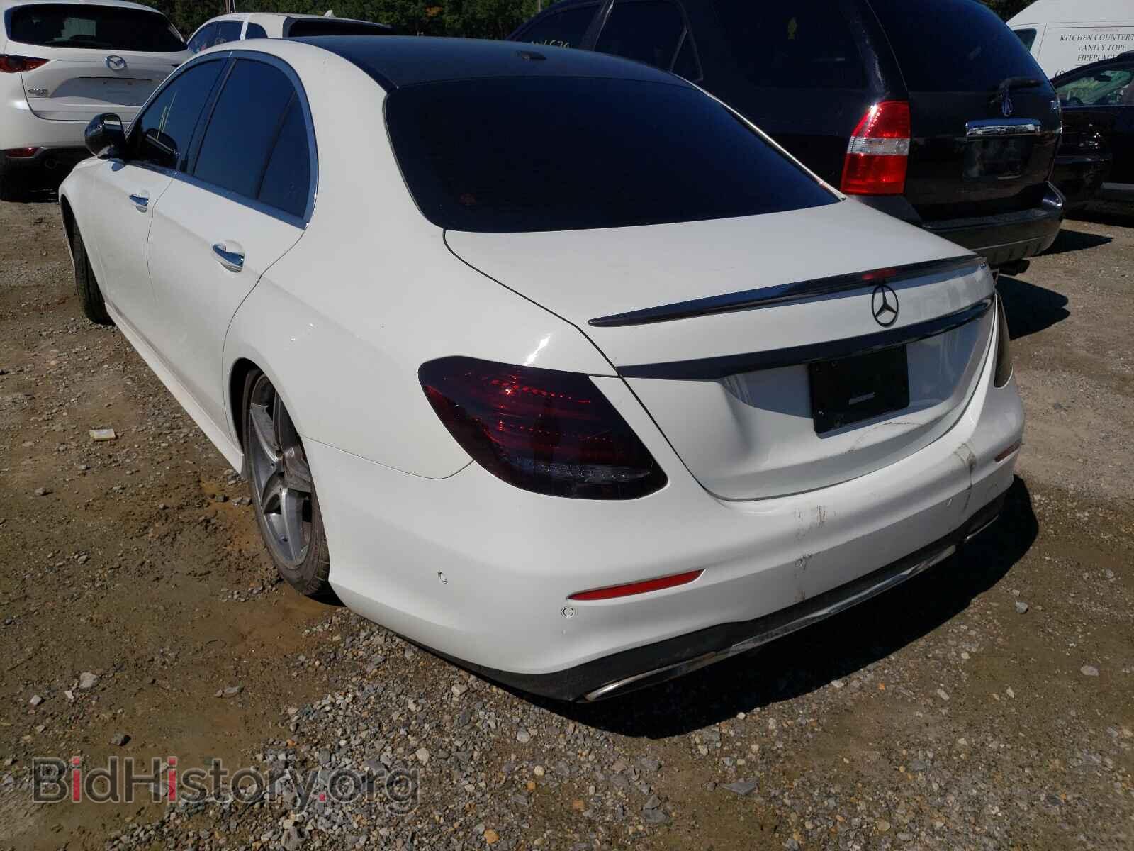 2017 MERCEDES-BENZ E-CLASS - VIN: WDDZF4KB8HA068117 - Фото 3