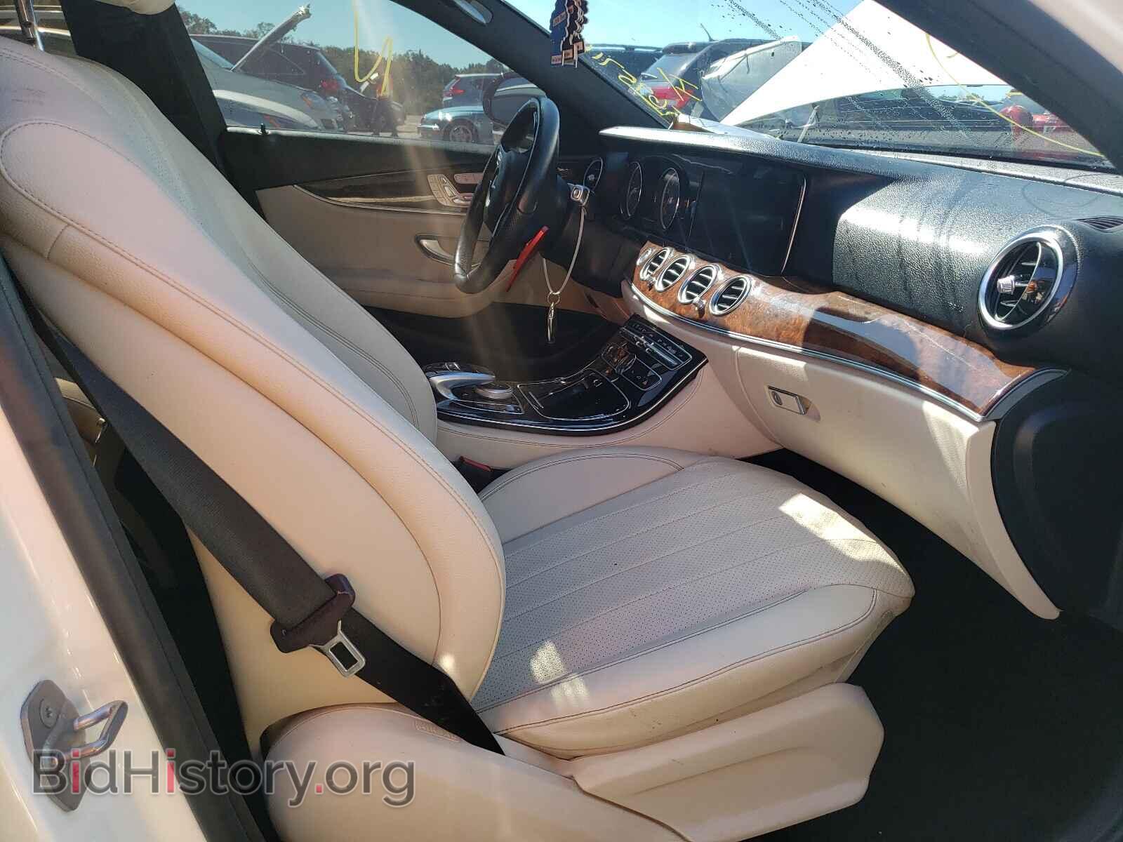 2017 MERCEDES-BENZ E-CLASS - VIN: WDDZF4KB8HA068117 - Фото 5