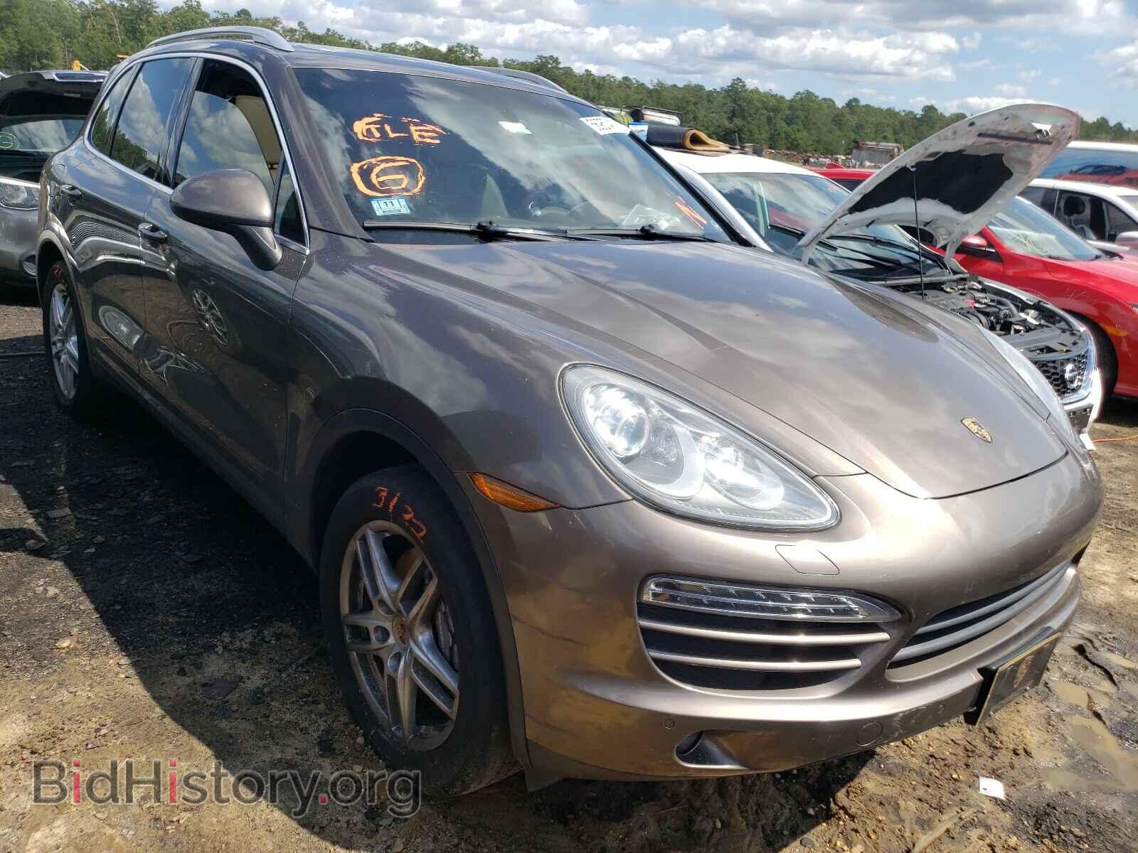 Фотография WP1AA2A29ELA04209 - PORSCHE CAYENNE 2014
