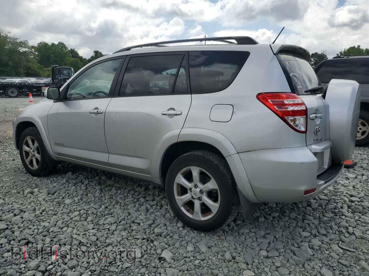 2011 TOYOTA RAV4 - VIN: 2T3DF4DV8BW094852 - Фото 2
