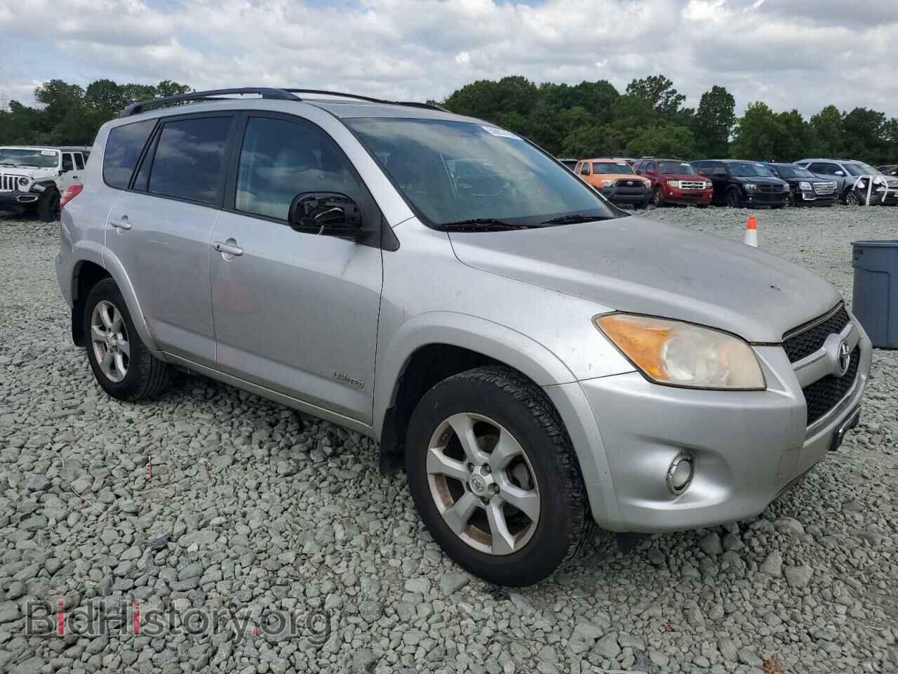 2011 TOYOTA RAV4 - VIN: 2T3DF4DV8BW094852 - Фото 4