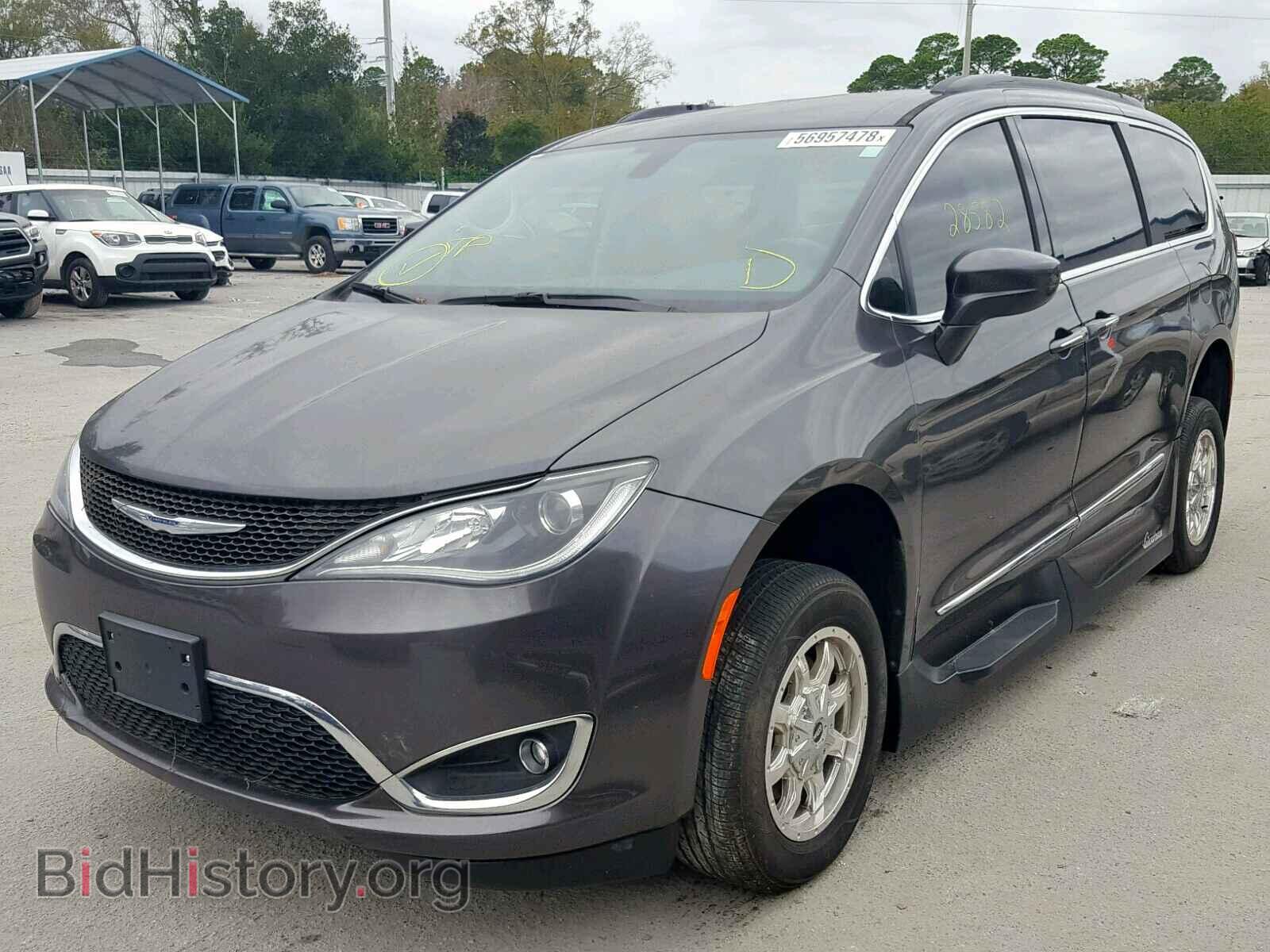 2017 CHRYSLER PACIFICA T - VIN: 2C4RC1BG2HR529952 - Photo 2