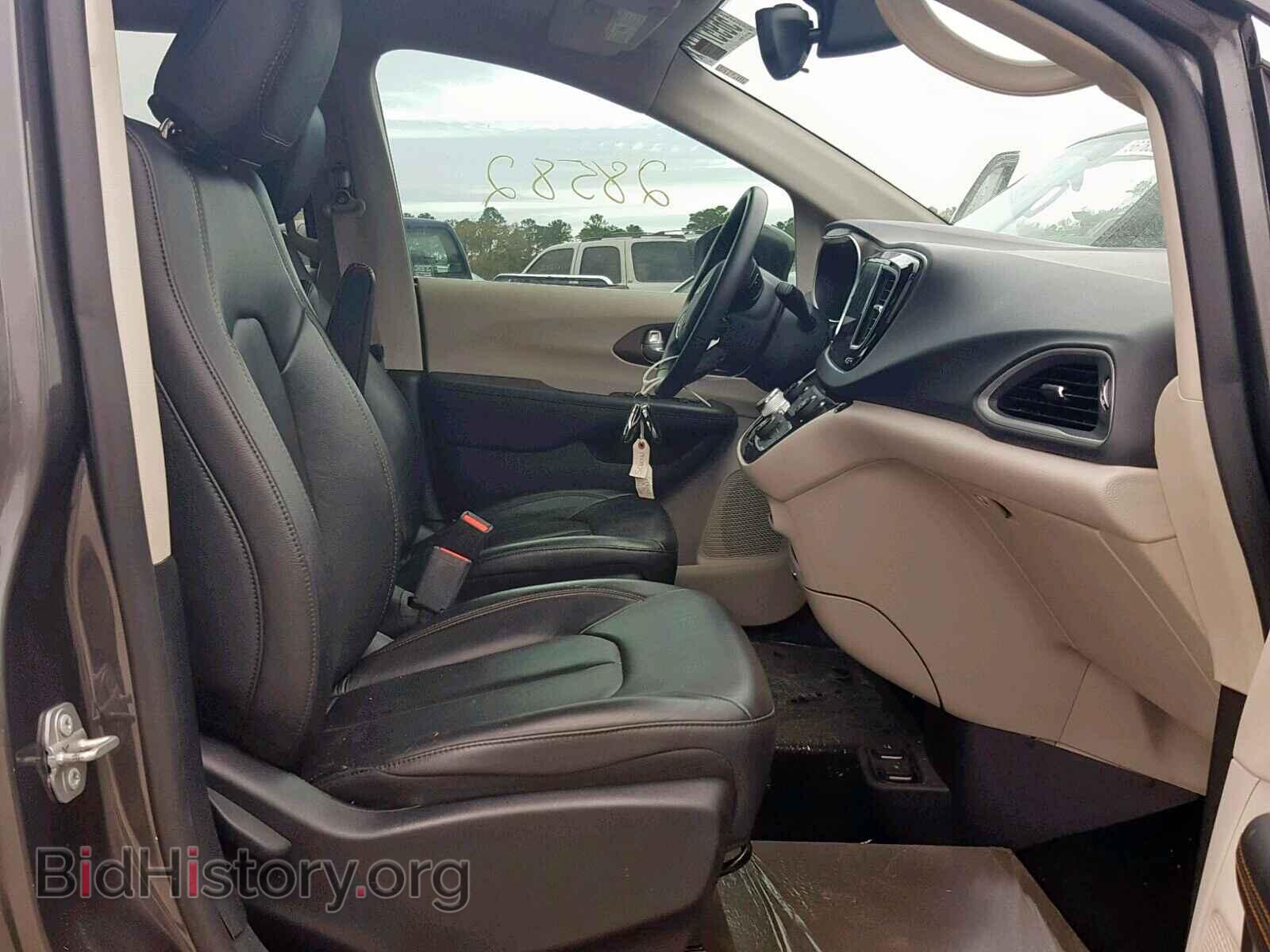2017 CHRYSLER PACIFICA T - VIN: 2C4RC1BG2HR529952 - Photo 5