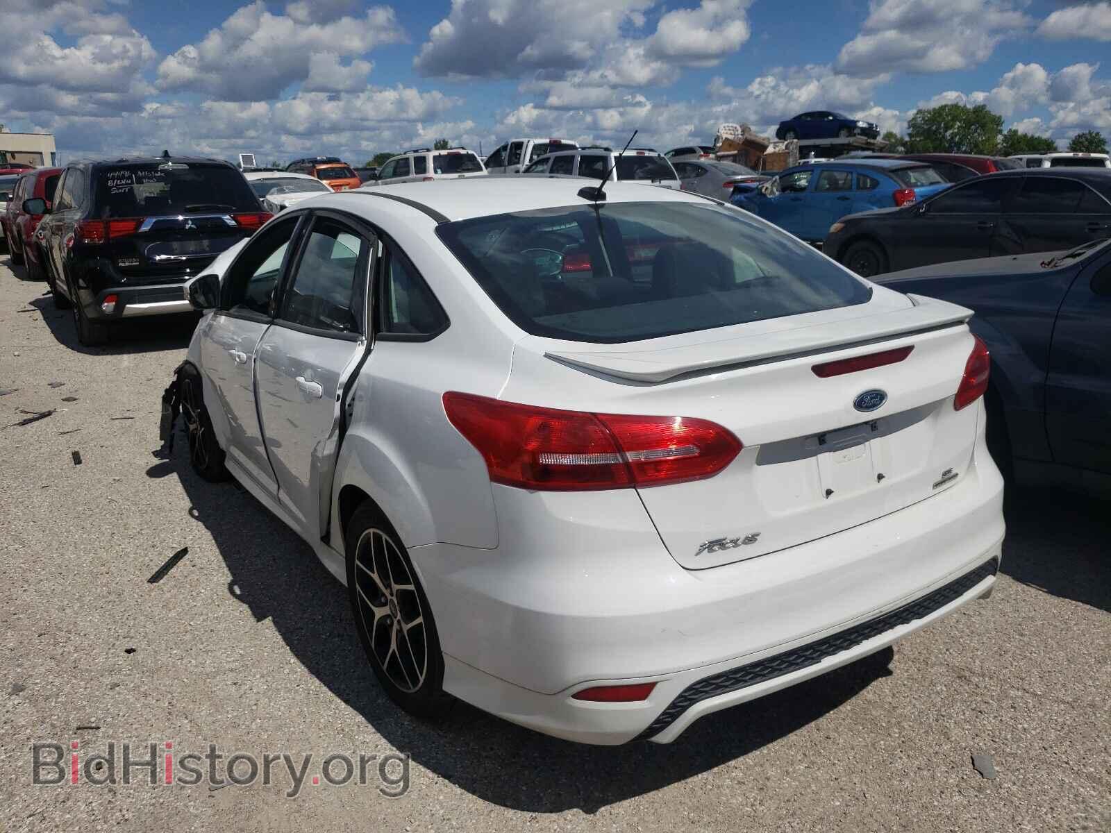 2016 FORD FOCUS - VIN: 1FADP3F22GL267372 - Photo 3