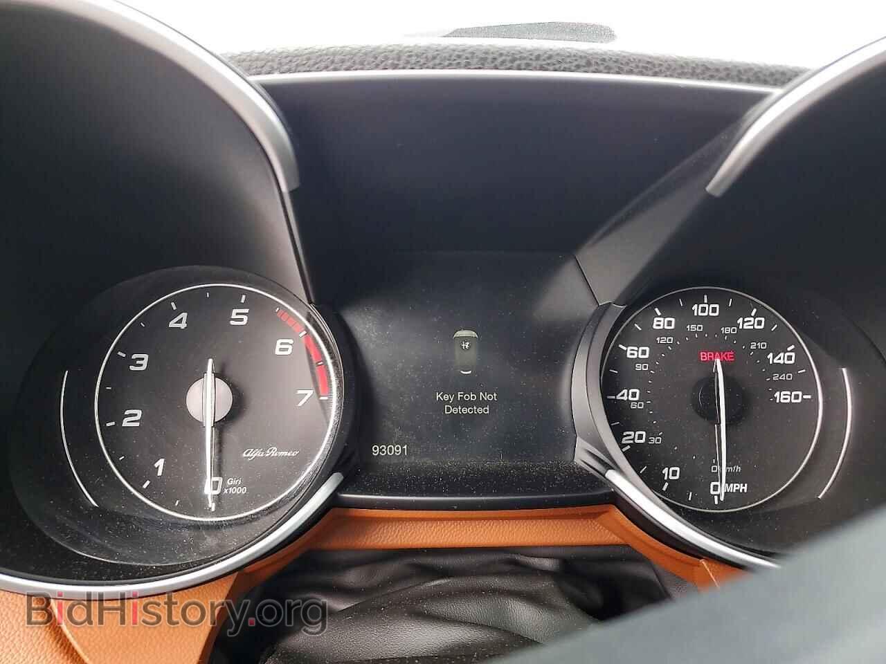 2017 ALFA ROMEO GIULIA - VIN: ZARFAEBN9H7555714 - Фото 9