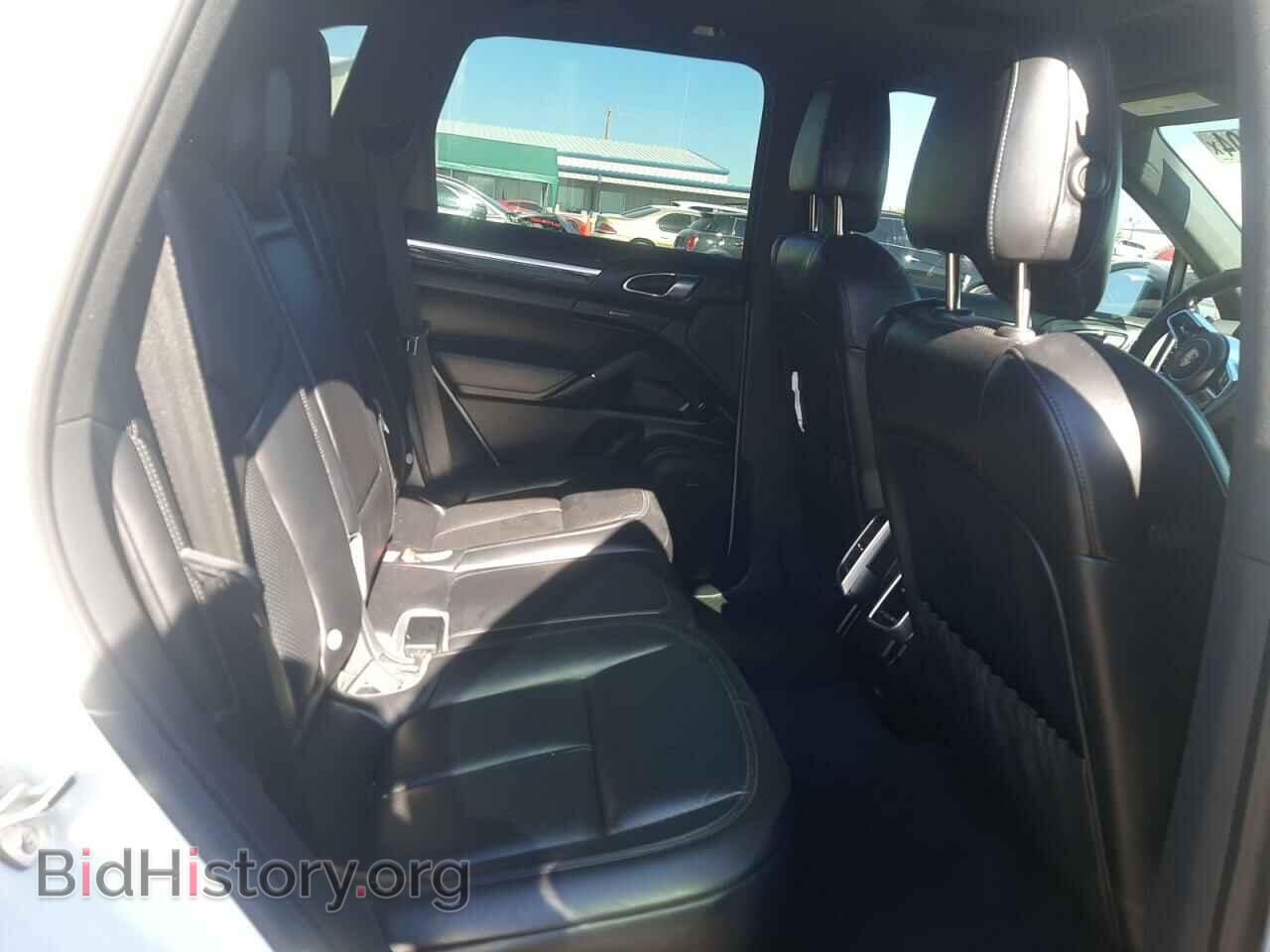 2017 PORSCHE CAYENNE - VIN: WP1AA2A23HKA83175 - Фото 10