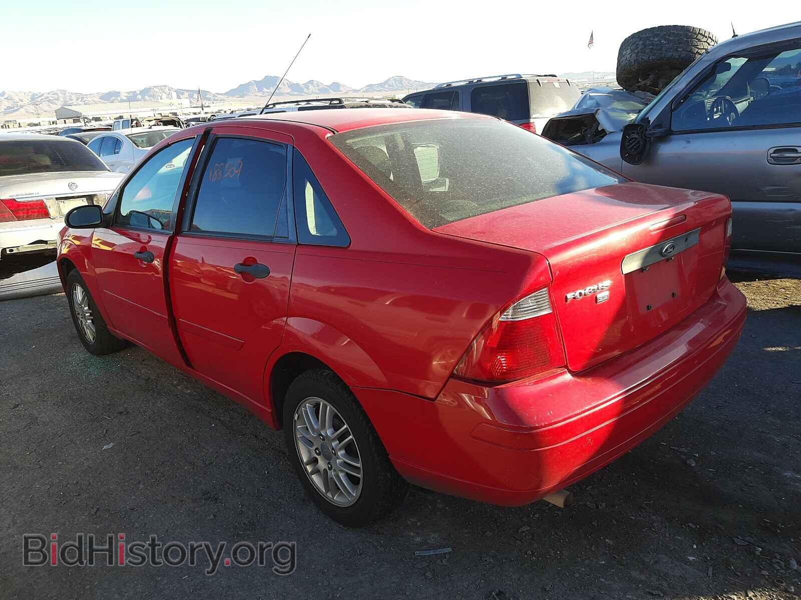 2007 FORD FOCUS - VIN: 1FAFP34N77W127872 - Фото 3