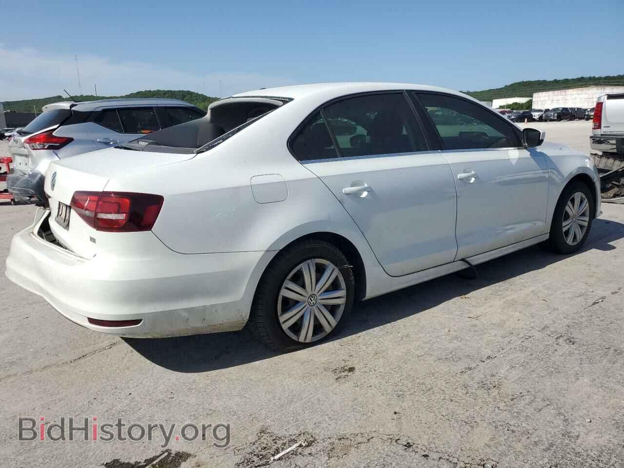 2017 VOLKSWAGEN JETTA - VIN: 3VW2B7AJ2HM322695 - Фото 3