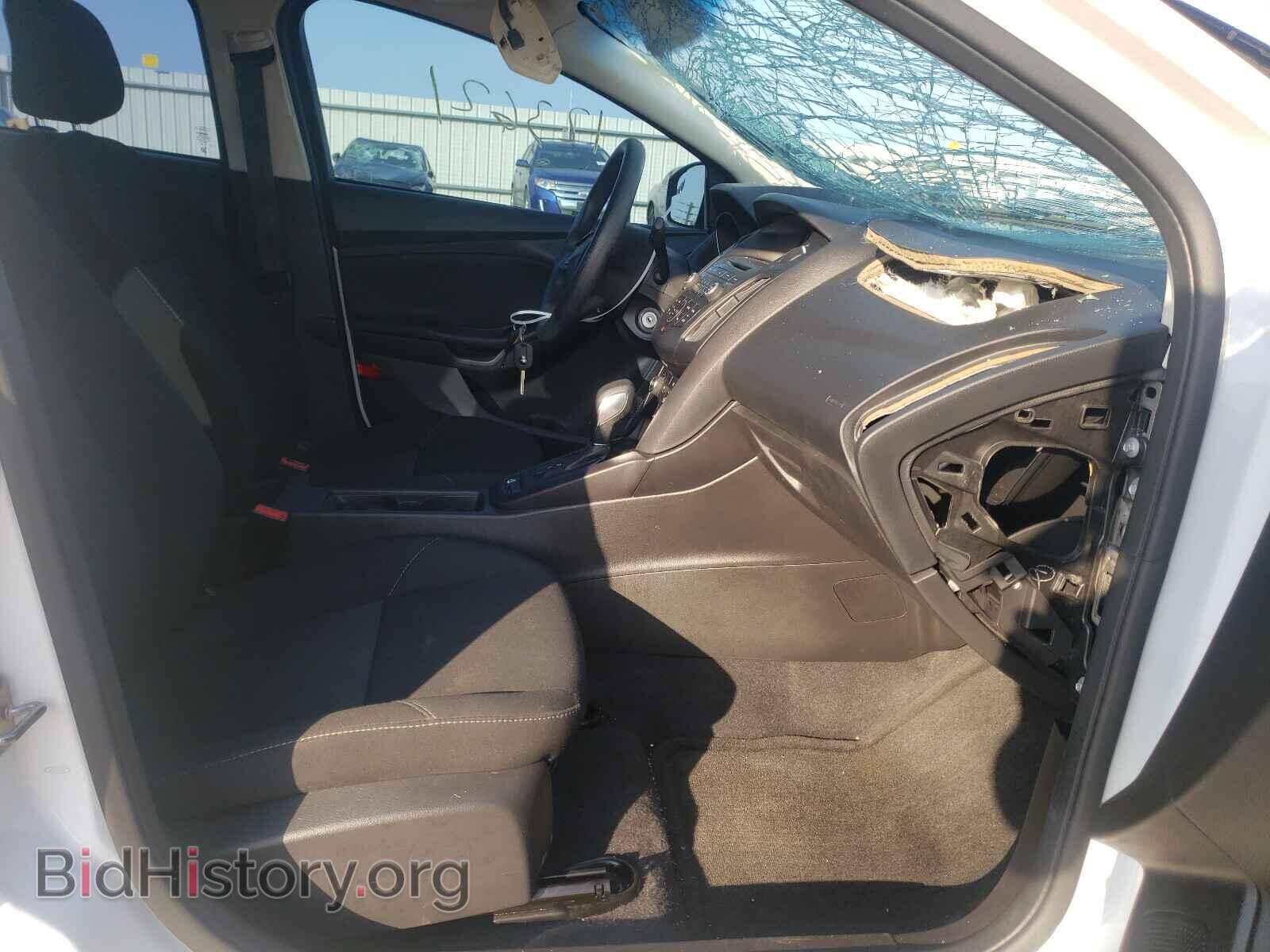 2016 FORD FOCUS - VIN: 1FADP3E24GL401011 - Фото 5