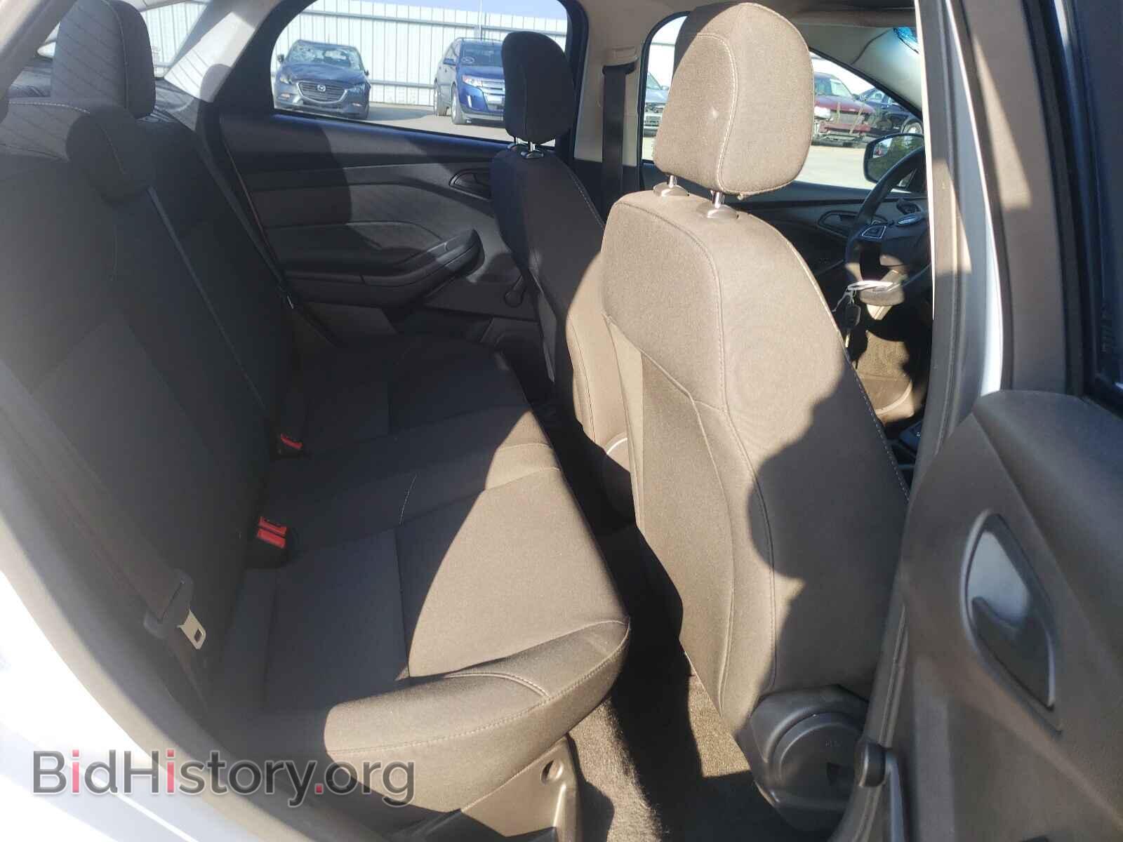 2016 FORD FOCUS - VIN: 1FADP3E24GL401011 - Фото 6
