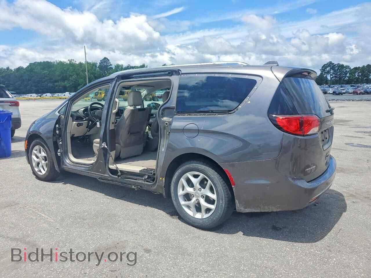 2017 CHRYSLER PACIFICA - VIN: 2C4RC1EG4HR622676 - Фото 2