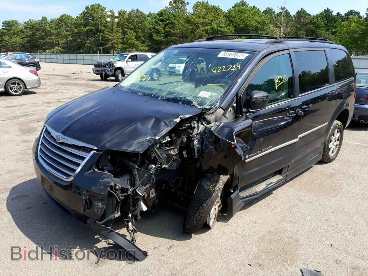 2010 CHRYSLER MINIVAN - VIN: 2A4RR5D11AR422714 - Фото 2