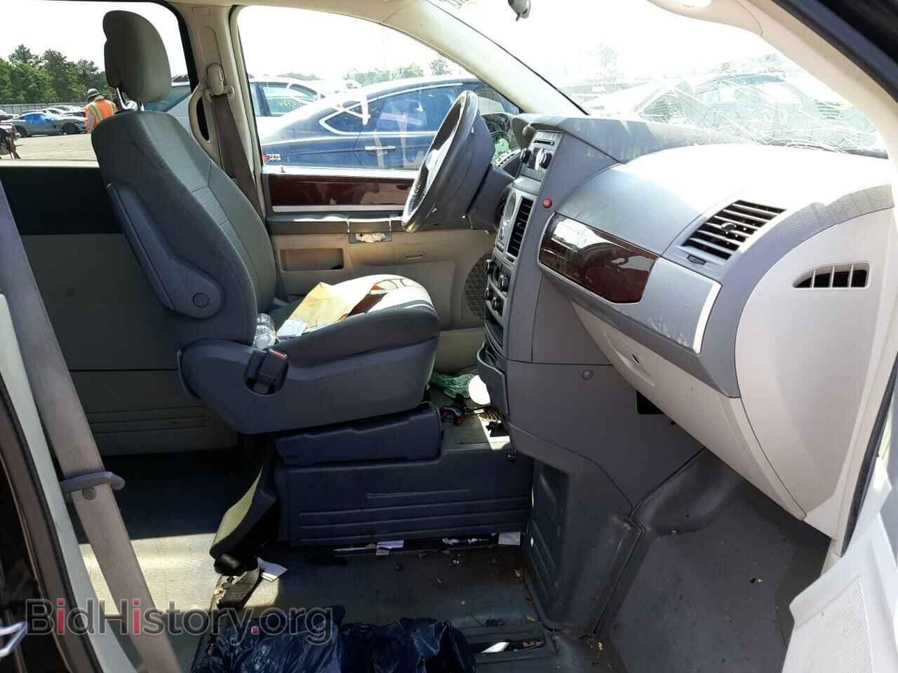 2010 CHRYSLER MINIVAN - VIN: 2A4RR5D11AR422714 - Фото 5