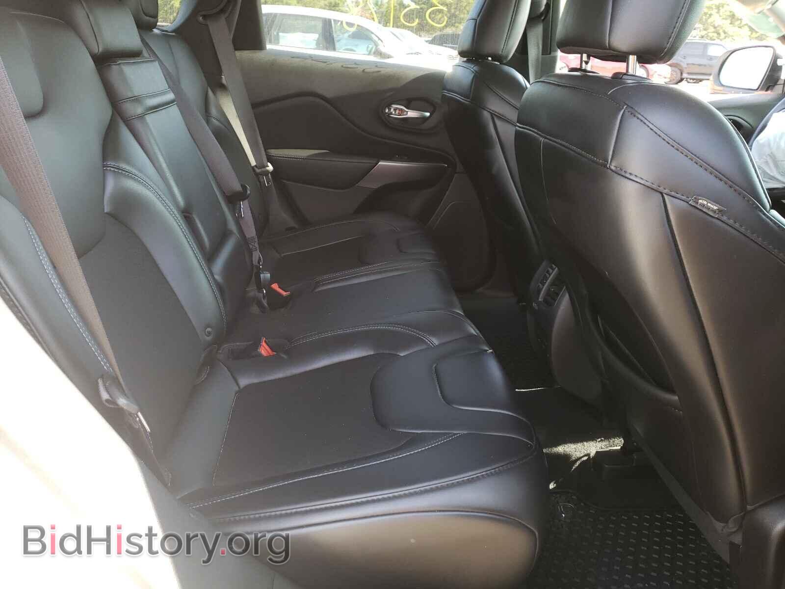 2019 JEEP CHEROKEE - VIN: 1C4PJMLB7KD336367 - Фото 6