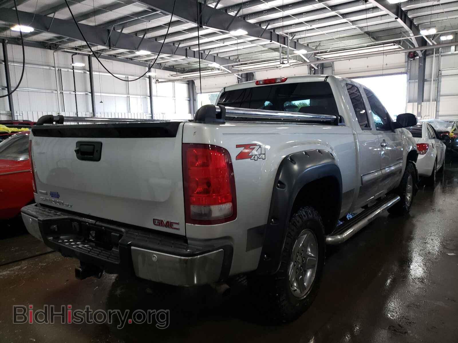 2010 GMC SIERRA - VIN: 1GTSKWE33AZ216253 - Фото 4