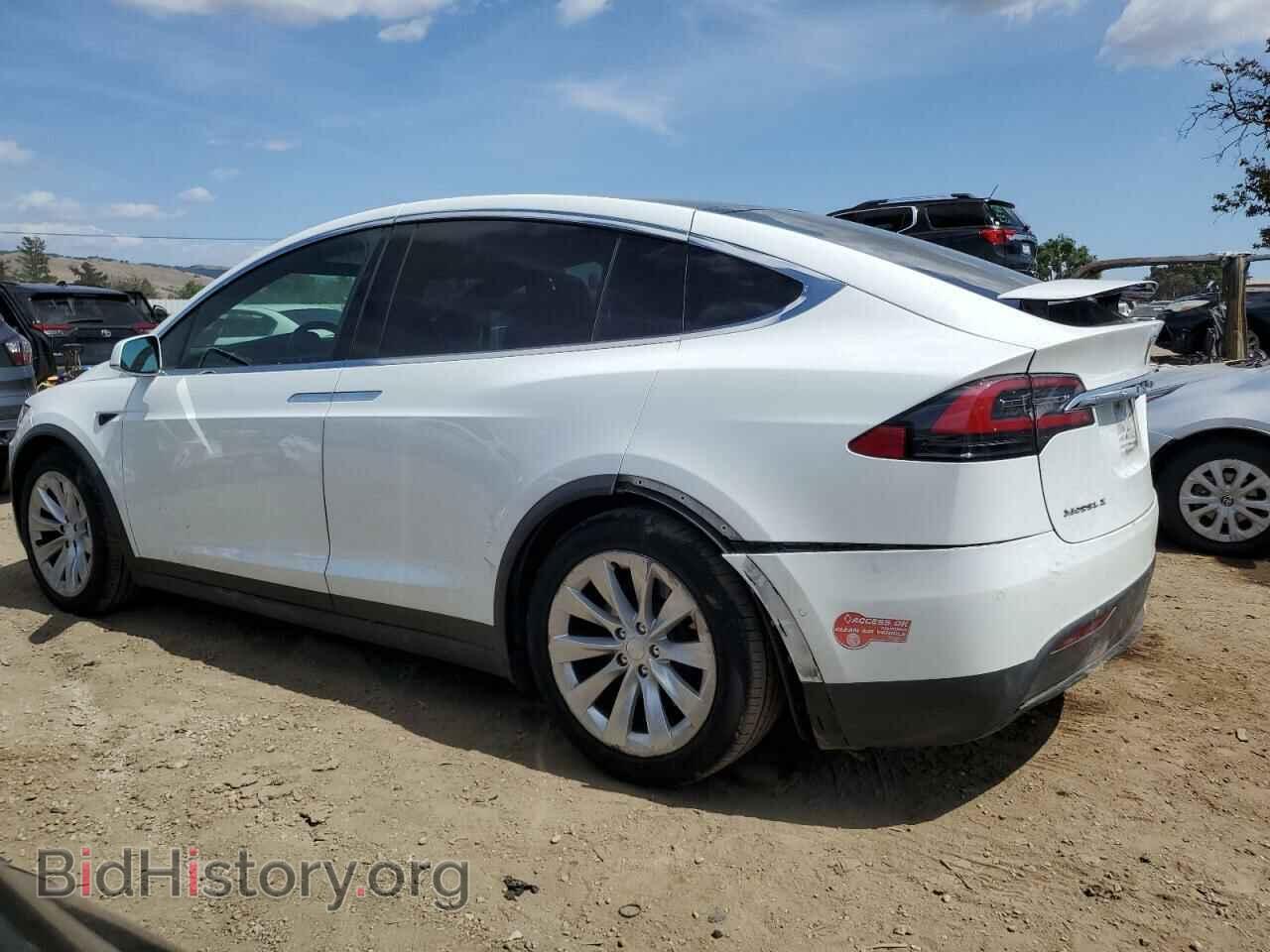 2017 TESLA MODEL X - VIN: 5YJXCAE20HF044180 - Photo 2