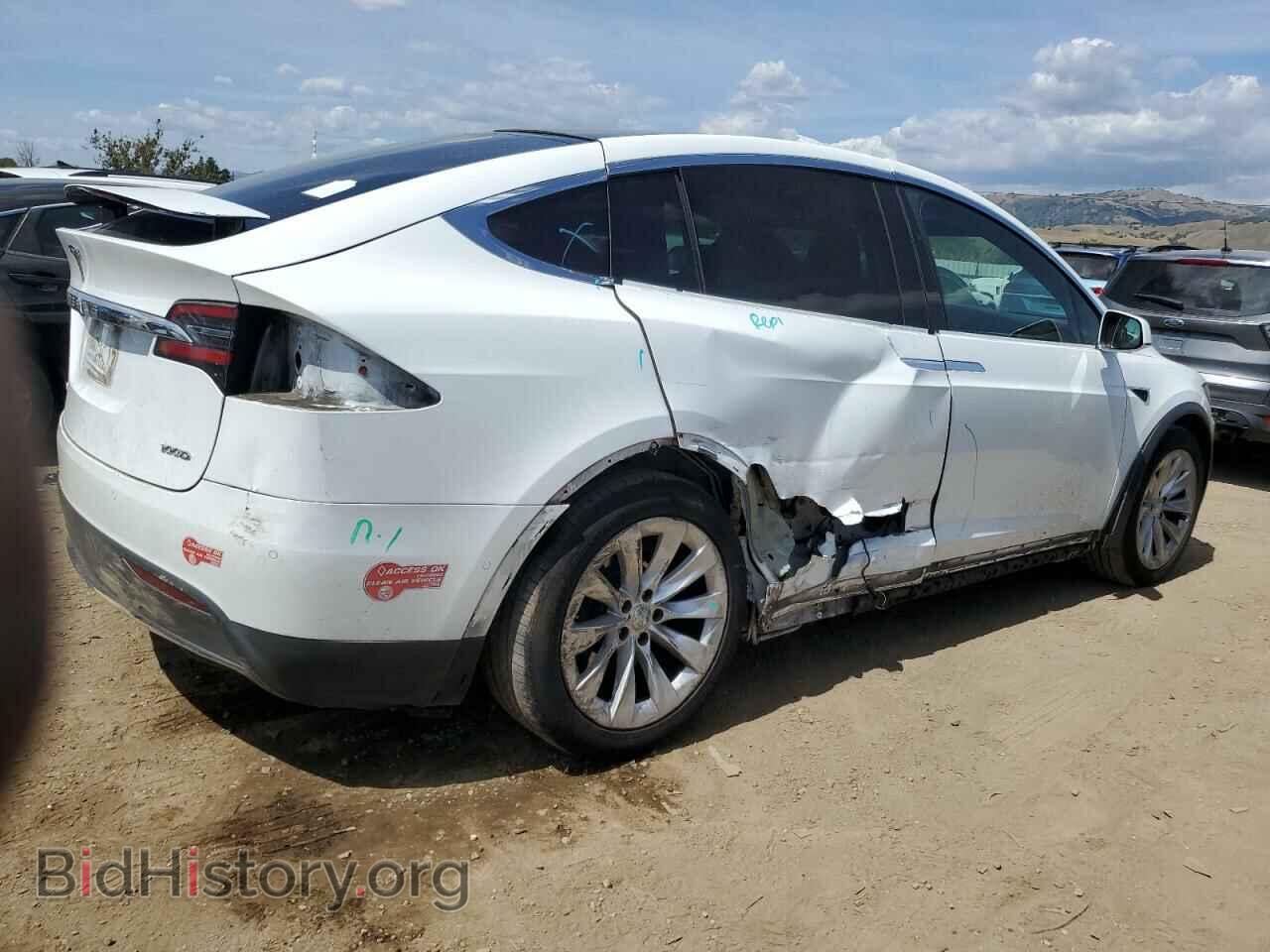 2017 TESLA MODEL X - VIN: 5YJXCAE20HF044180 - Photo 3