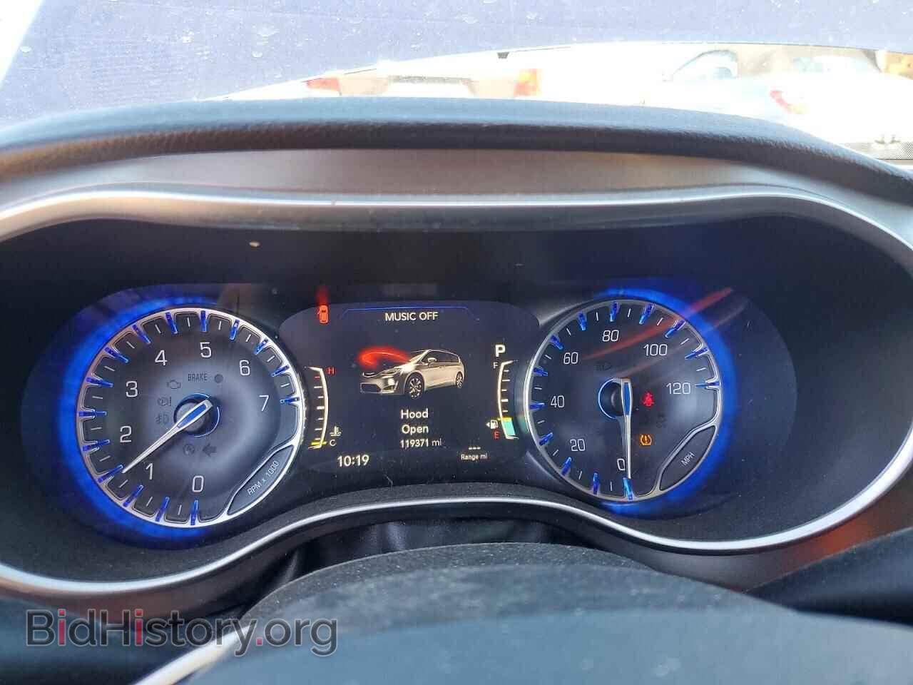 2018 CHRYSLER PACIFICA - VIN: 2C4RC1GG9JR314597 - Фото 9