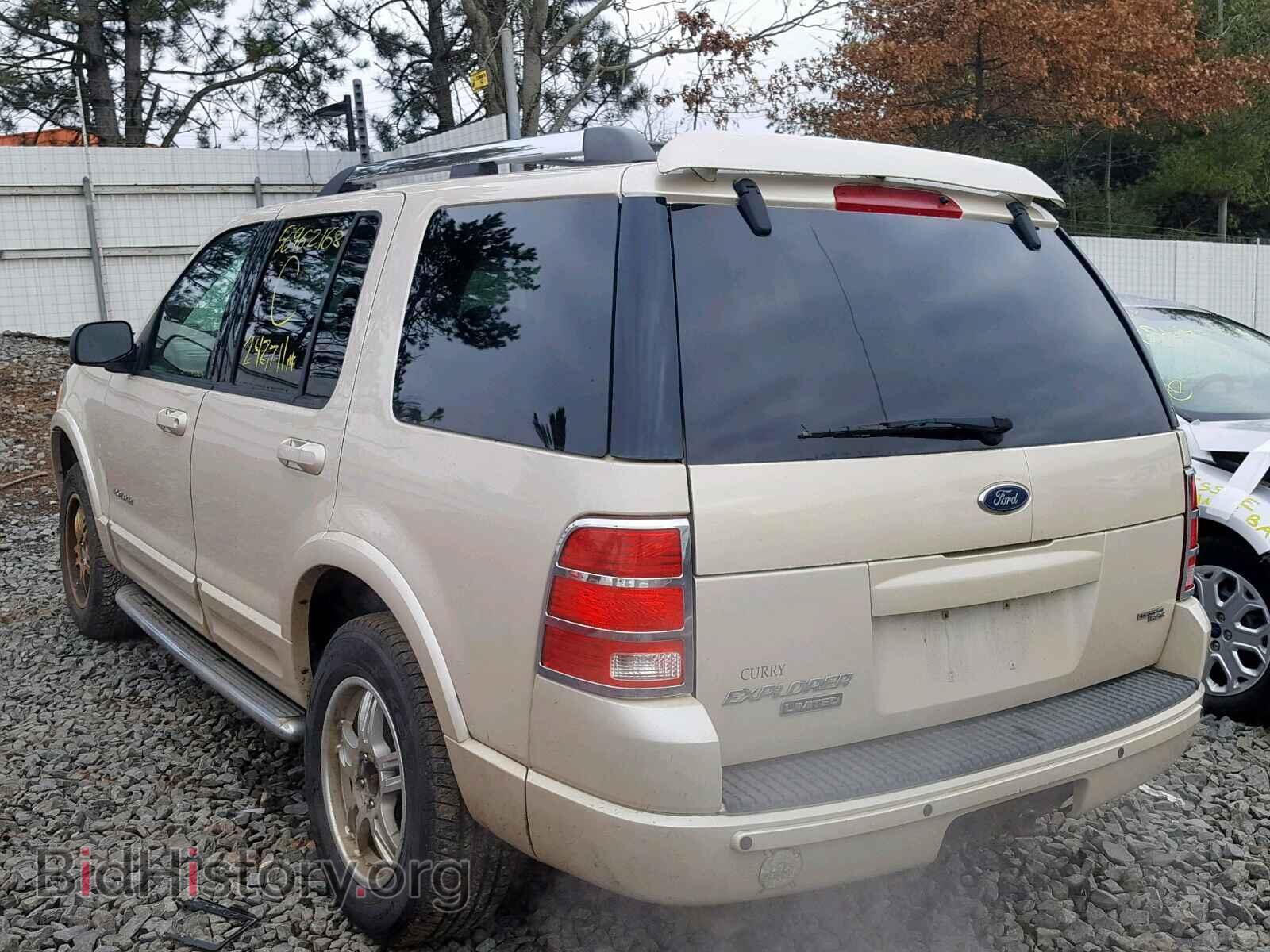 2005 FORD EXPLORER L - VIN: 1FMZU75E35ZA38846 - Photo 3