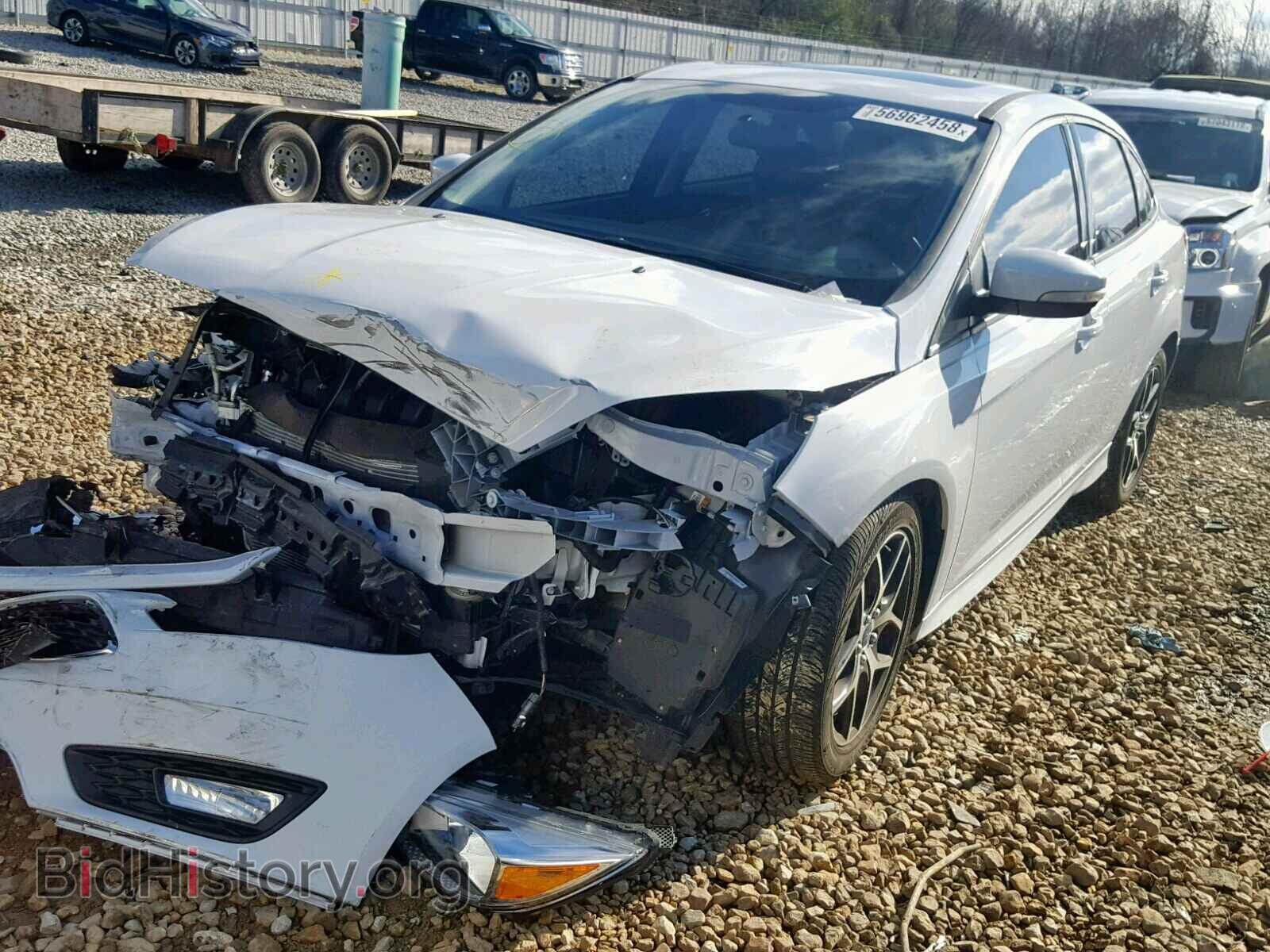 2015 FORD FOCUS - VIN: 1FADP3F29FL360680 - Photo 2