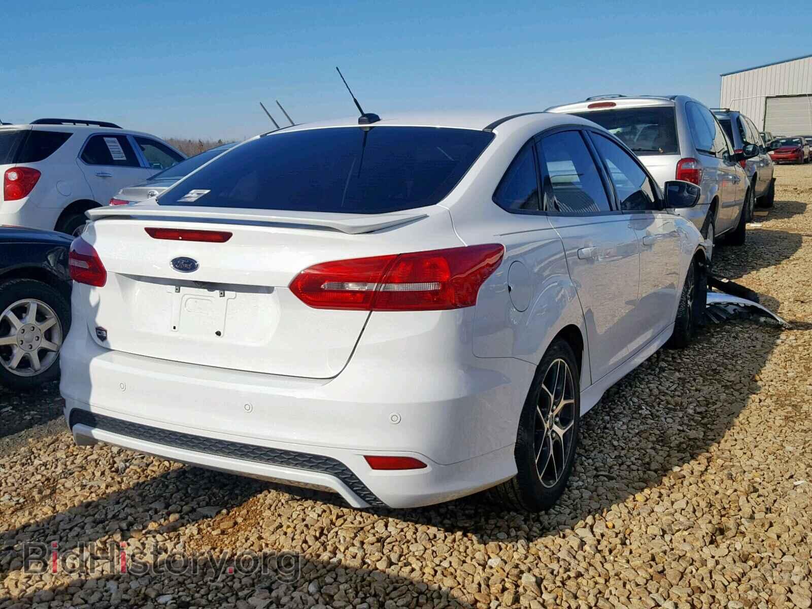 2015 FORD FOCUS - VIN: 1FADP3F29FL360680 - Photo 4