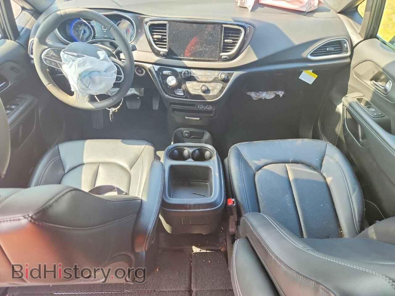 2025 CHRYSLER PACIFICA - VIN: 2C4RC1BG4SR598987 - Photo 8