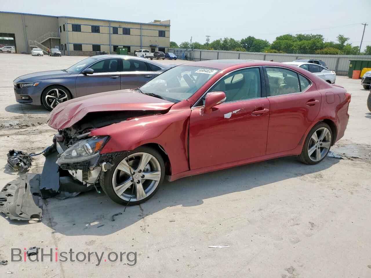 Photo JTHBF5C2XC5179039 - LEXUS IS 2012