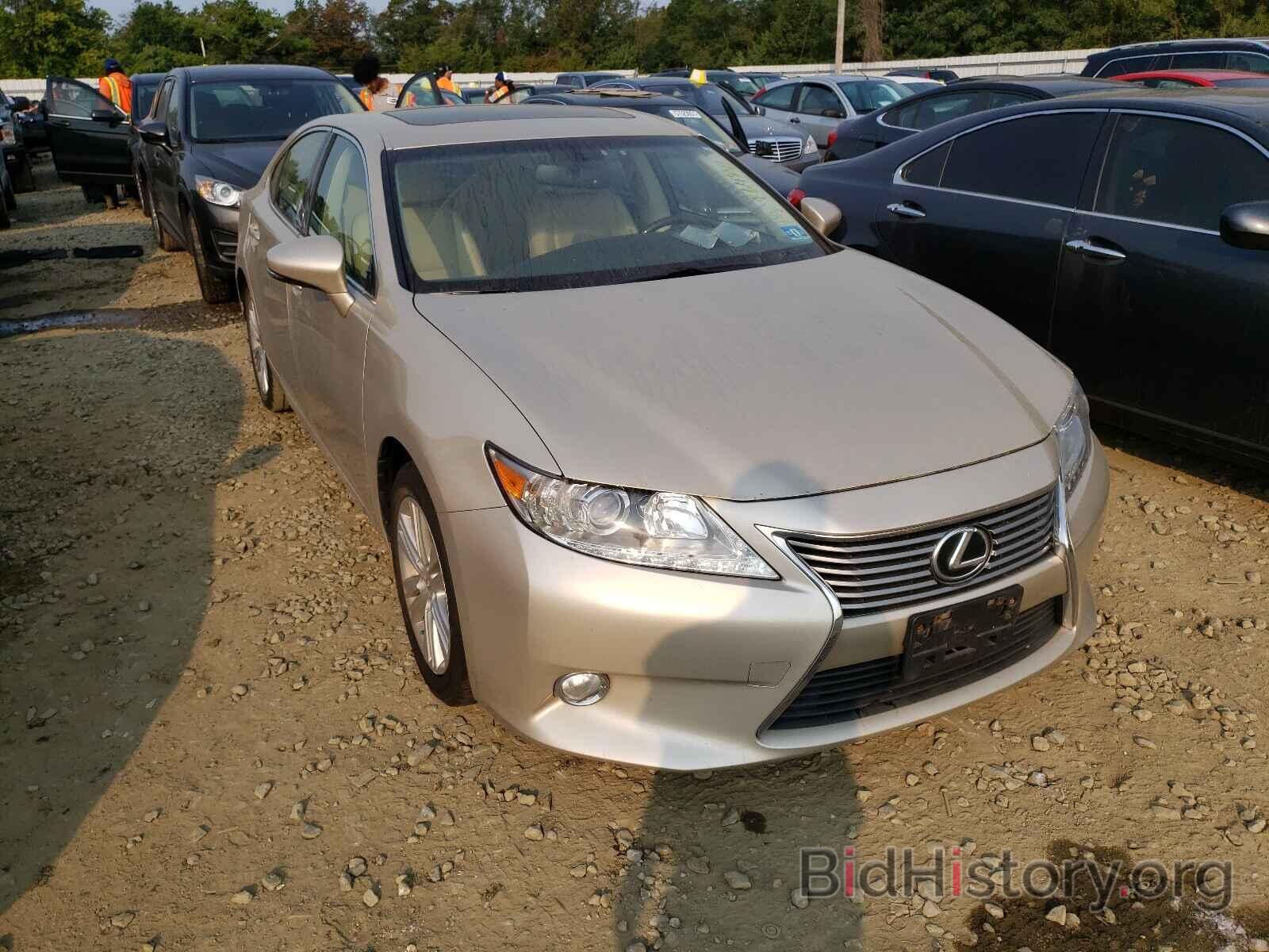 Фотография JTHBK1GG2F2194070 - LEXUS ES350 2015